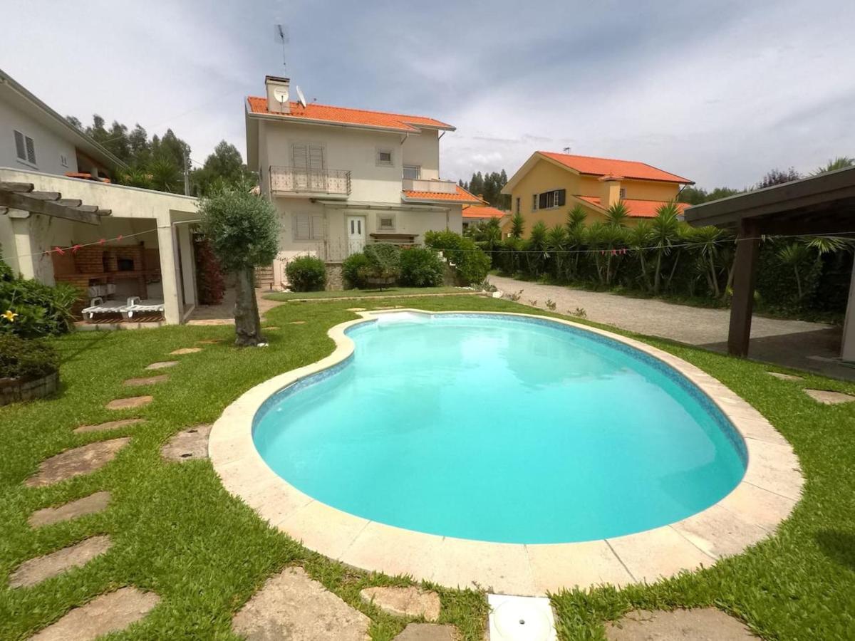 Valadas Guest House Canedo  Εξωτερικό φωτογραφία