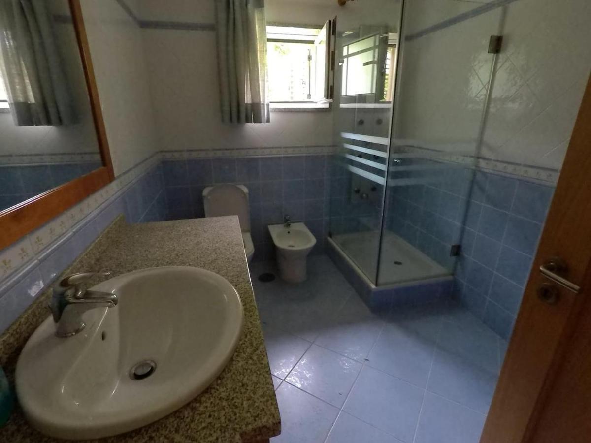 Valadas Guest House Canedo  Εξωτερικό φωτογραφία