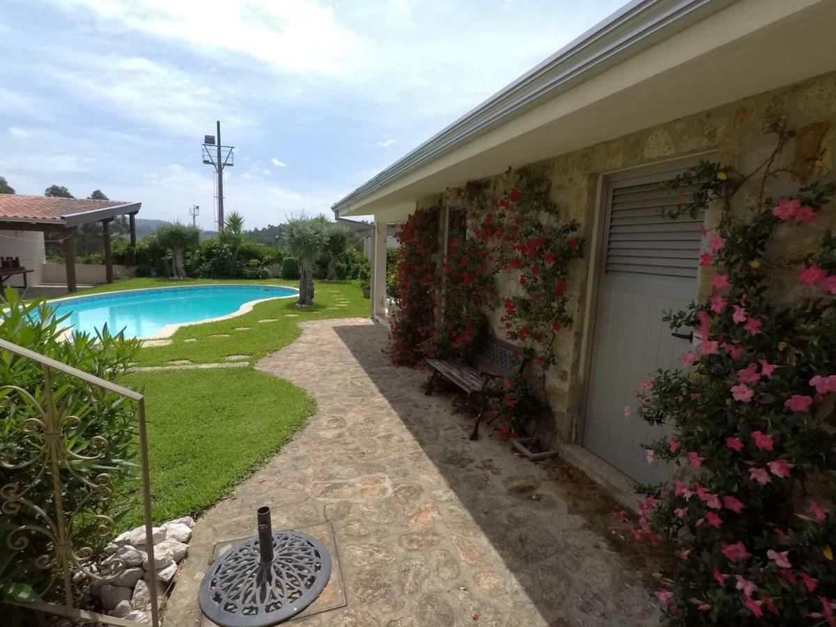 Valadas Guest House Canedo  Εξωτερικό φωτογραφία